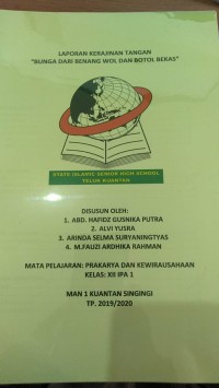 Bunga Dari Benang Wol Dan Botol Bekas